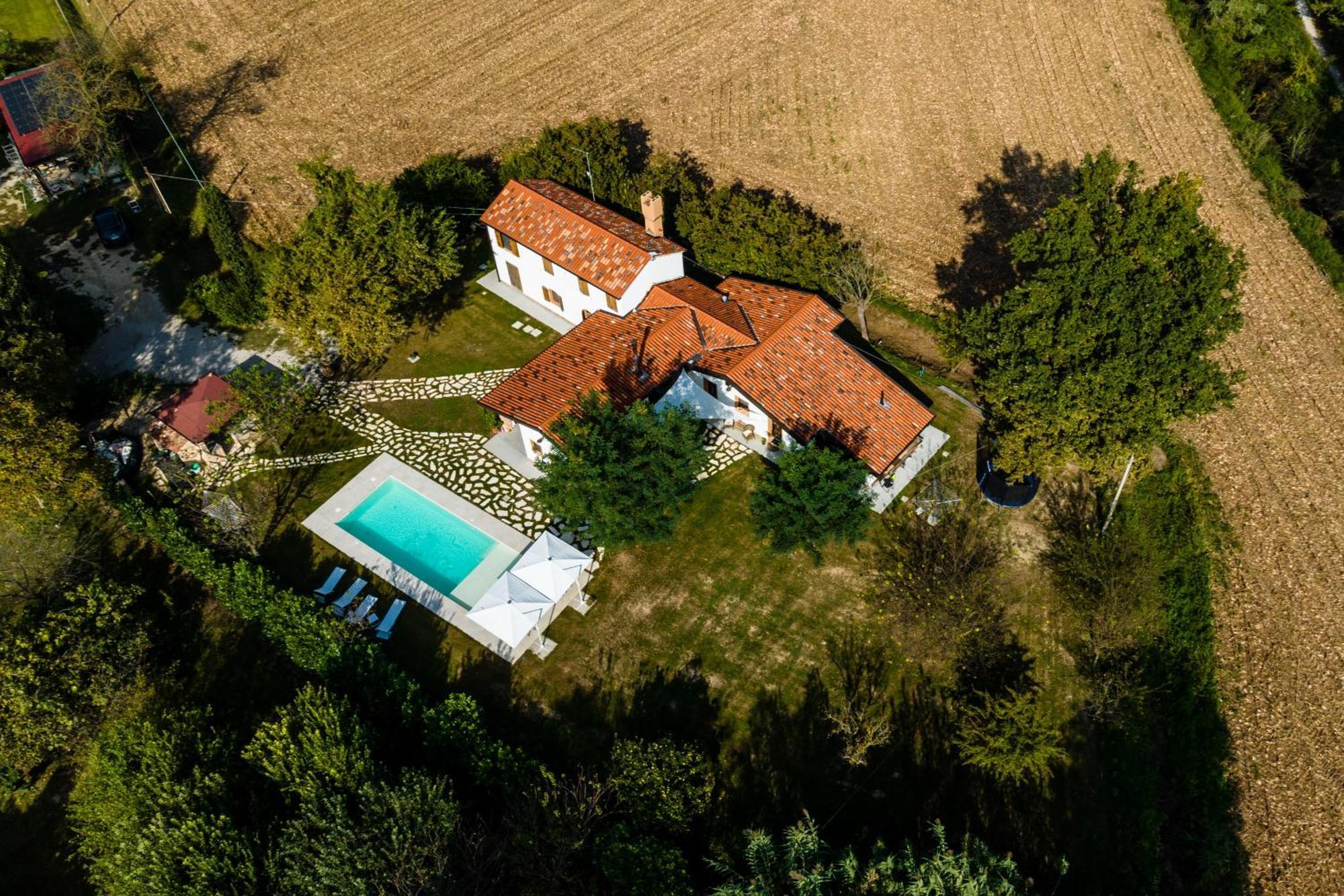 קסאלה סול סילה La Meridiana B&B מראה חיצוני תמונה
