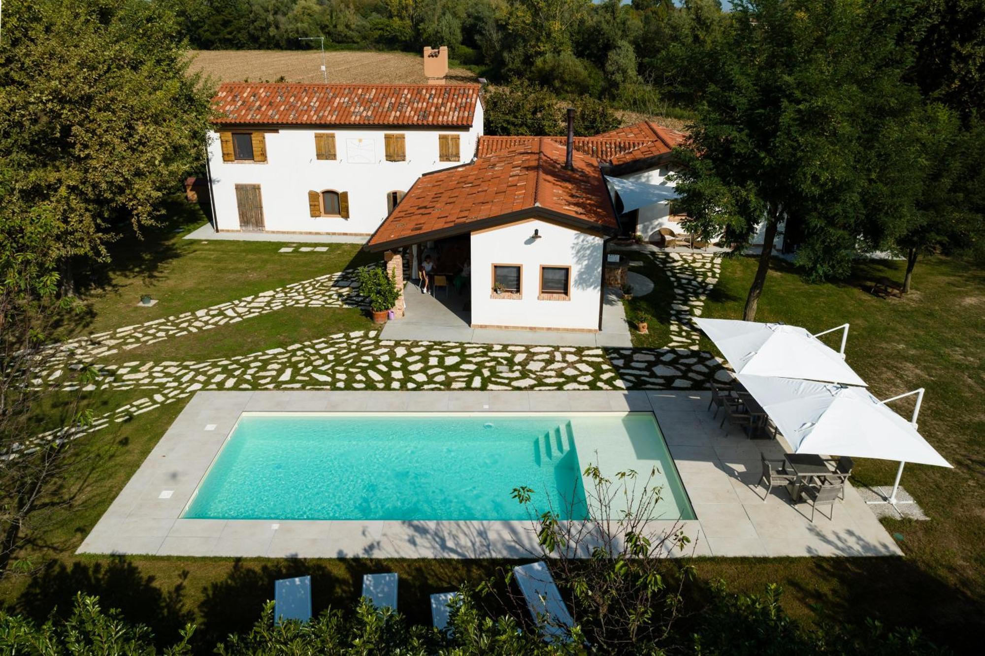 קסאלה סול סילה La Meridiana B&B מראה חיצוני תמונה